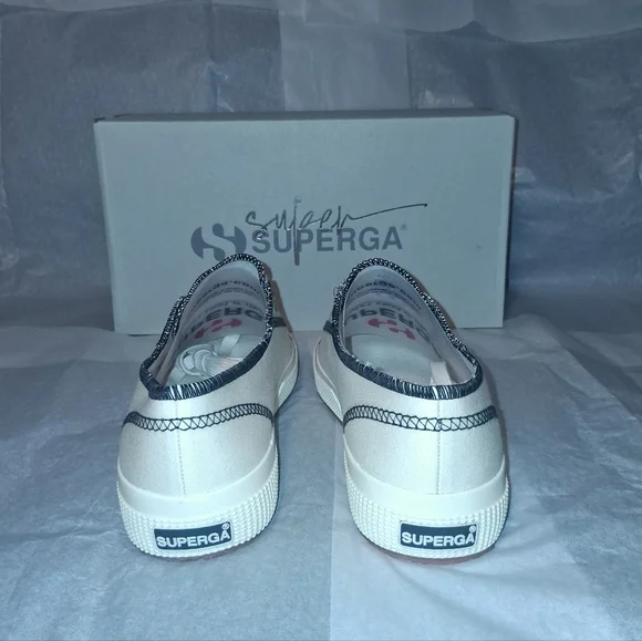 Superga 2294 Drill Overlock Stitiching Brand New with Box Women size 5 - Picture 3 of 9